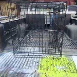 MEDIUM PET KENNEL 