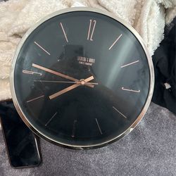 Rose gold Pink Clock