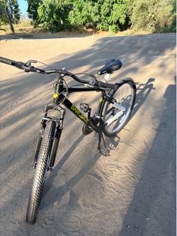 Brand NEW Bamcbase 26" Mountain Bike