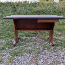 Mobile  Desk Or Work Table 