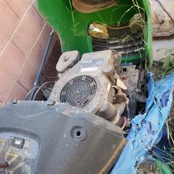 John Deere Riding Mower