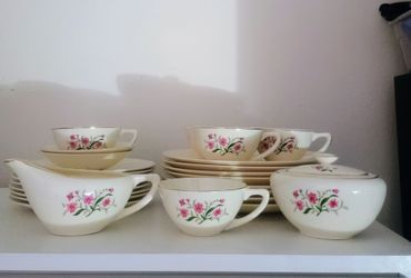 Edwin M Knowles 1952 Spring Song Dinnerware