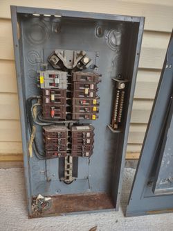 Wadsworth electrical breakers