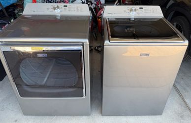 Maytag Bravos XL Washer and Dryer