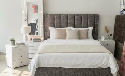 Upholstered Bed Frame with Tufted Headboard