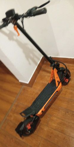 Electric scooter