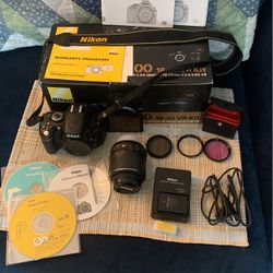 Nikon D5100 18-55 VR Kit