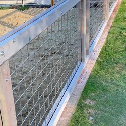 Wild Hog U.S.S. Hog Stainless Mesh Level Rail Panel