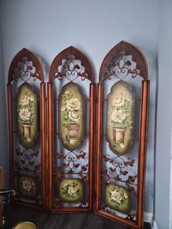 Antique Divider