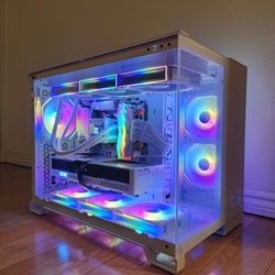 Stunning All White RTX Gaming PC:  Ryzen 7 9800X3D + RTX 5070 12GB 