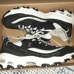 Women's Sketcher Shoes