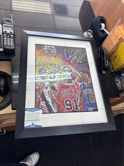 Dennis Rodman Signed Framed Photo Beckett COA