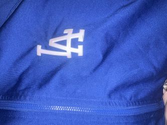 Women’s Large Form Fitting Dodger Zip Up.