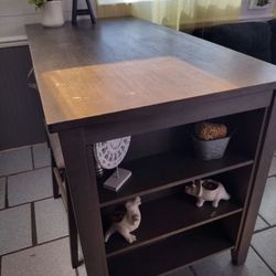 Gray High Table/4 Stools