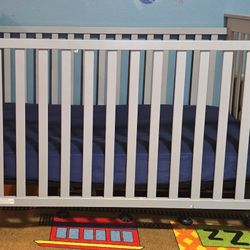 Delta Children : Cribs