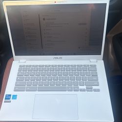 Chromebook Plus 14 Inch