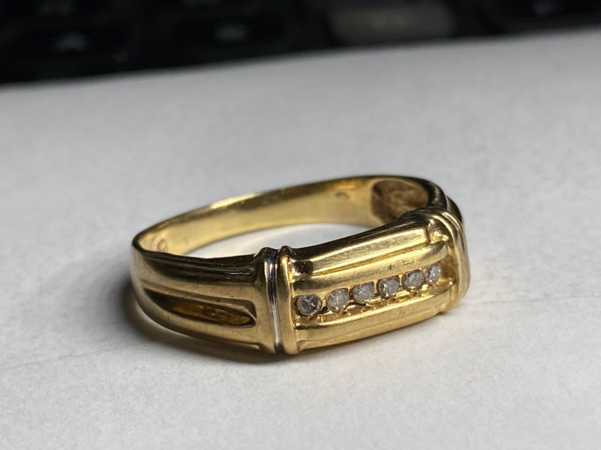 Solid yellow gold diamond ring size 10