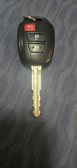 Toyota Tacoma Key 2017