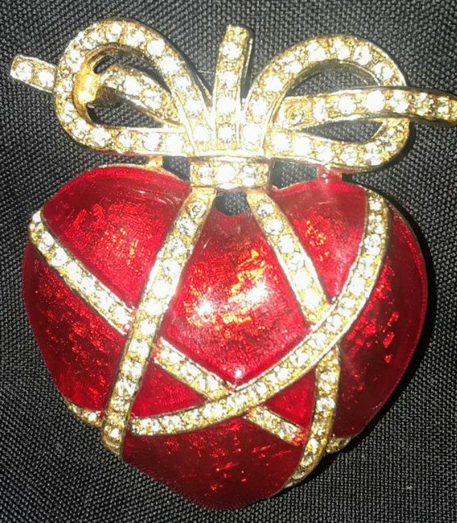 Vintage LIA Red enamel and rhinestone heart brooch