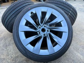 FREE DELIVERY 4X 20” 2026 Tesla Model Y Helix 2.0 Gray wheels Hankook EVO 255/40/20 TPMS 100%