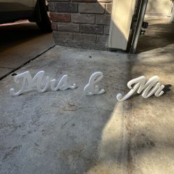 Mr And Mrs Wedding Decor