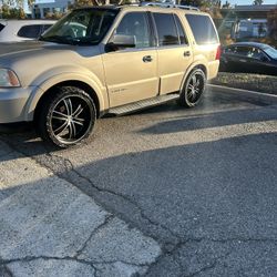 2006 Lincoln Navigator