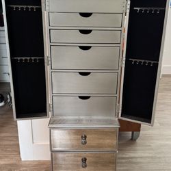 Five pieces from the Pier 1 Hayworth Mirrored Collection