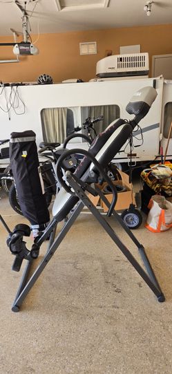 Inversion table