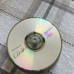28 Sony CD-R 700