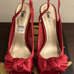 NEW Women’s Red Dressy Heels - Size 7.5