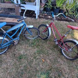 Vintage Schwinn Bicycles  ( Offer Up Thanks For Posting)