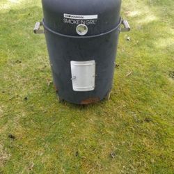Brinkmann charcoal two in one BBQ grill and smoker