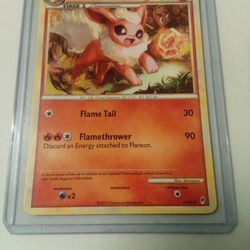 Old 2011 Pokemon - Flareon Card #44/95