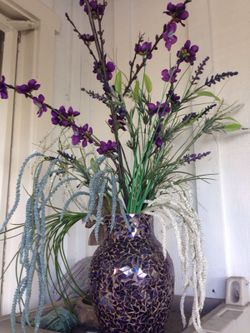 Glass mosaic vase
