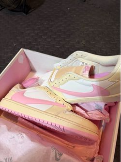 Travis Scott Jordan 1s Low OG SP