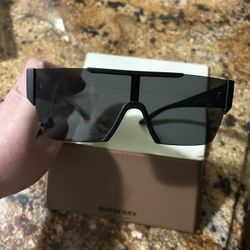 Burberry Sunglasses 0BE4291 Matte Black Unisex
