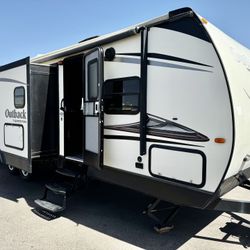 2015 keystone outback 32ft bunkhouse. Trailer 