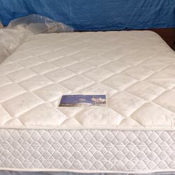 Queen Size Mattress (Colchón Queen Size)