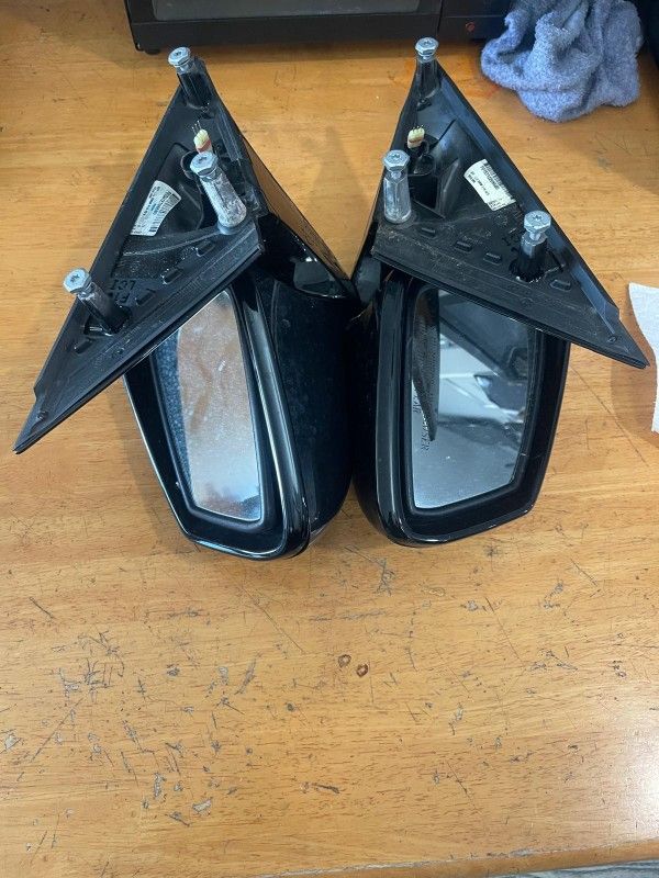 Driver Side And Passenger OEM Side Mirrors For 2013 BMW 535i