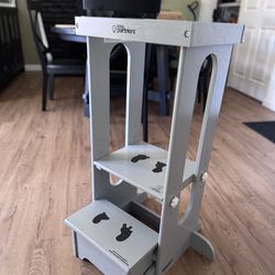 Little Partners Learning Tower