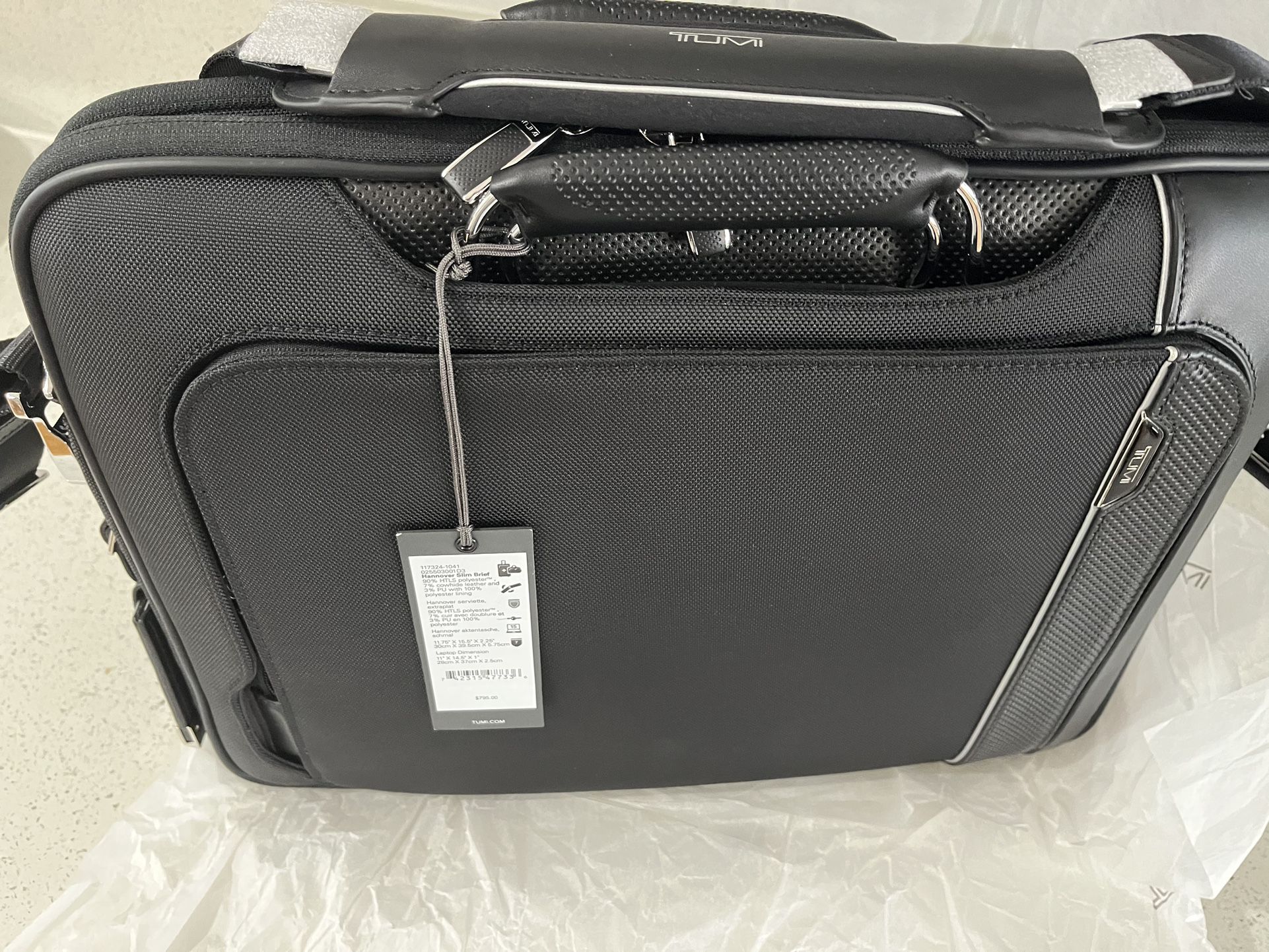 Tumi Arrive Hannover Slim Brief