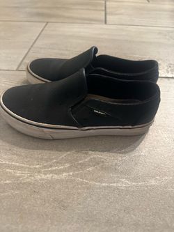 Women’s shoes
