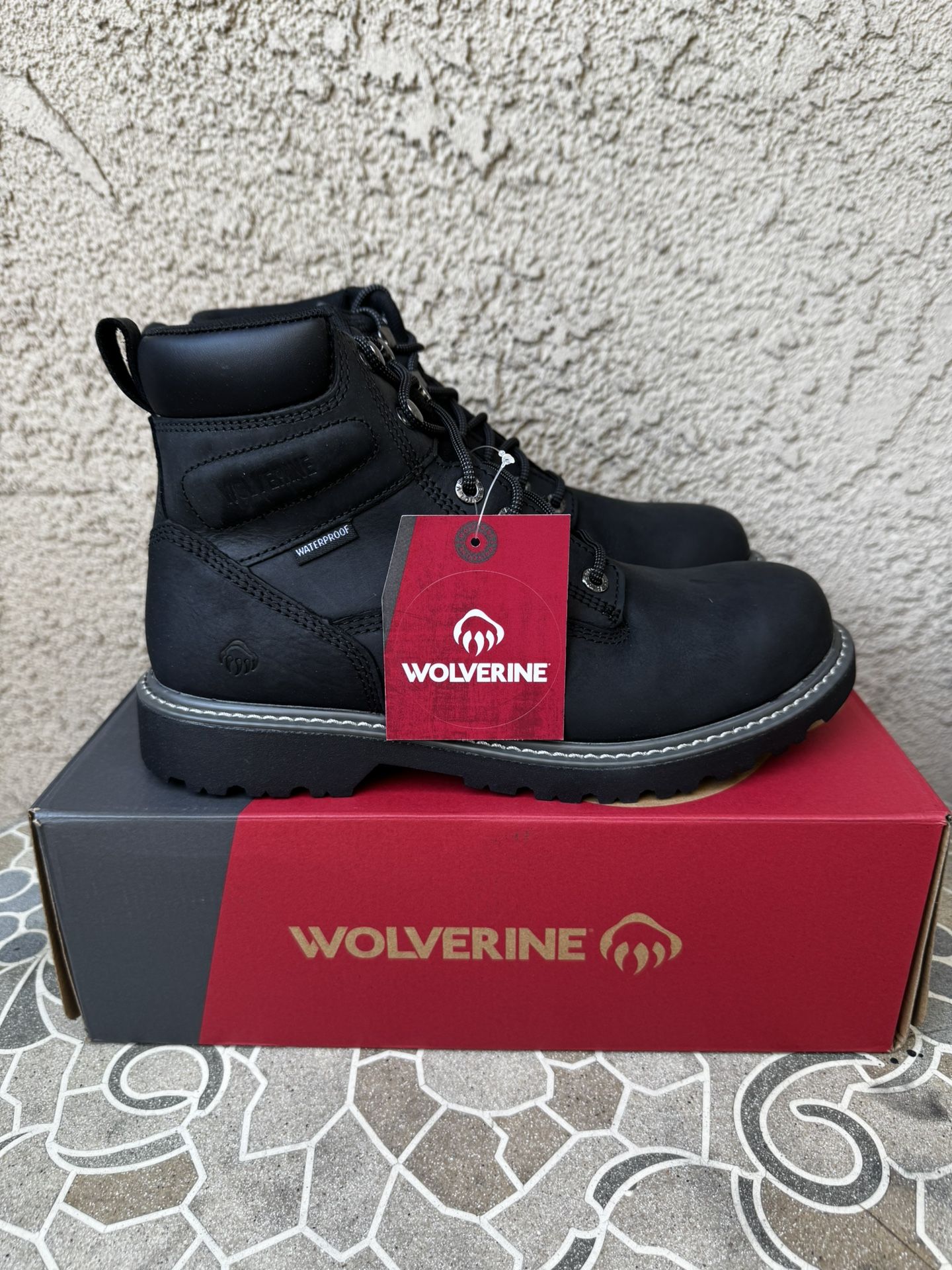 WORK BOOTS WOLVERINE SOFT TOE WATERPROOF SIZE 10 MENS