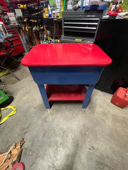Parts washer
