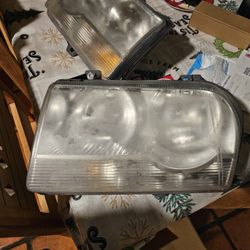 Chrysler 300 Headlights 