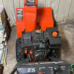 Ariens ST824 Snowblower 