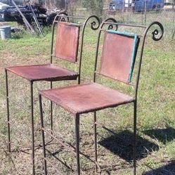 BAR  STOOLS  SET OF 2 HEAVY DUTY BOTH $125.00