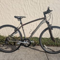 Specialized Crosstrail Bike