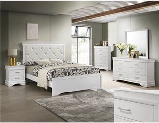 4- Pc Bedroom set Dresser,Mirror  Nightstand (1) Queen size bed frame  Not including Mattress and Box Sp