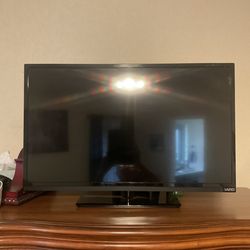 VIZIO TV